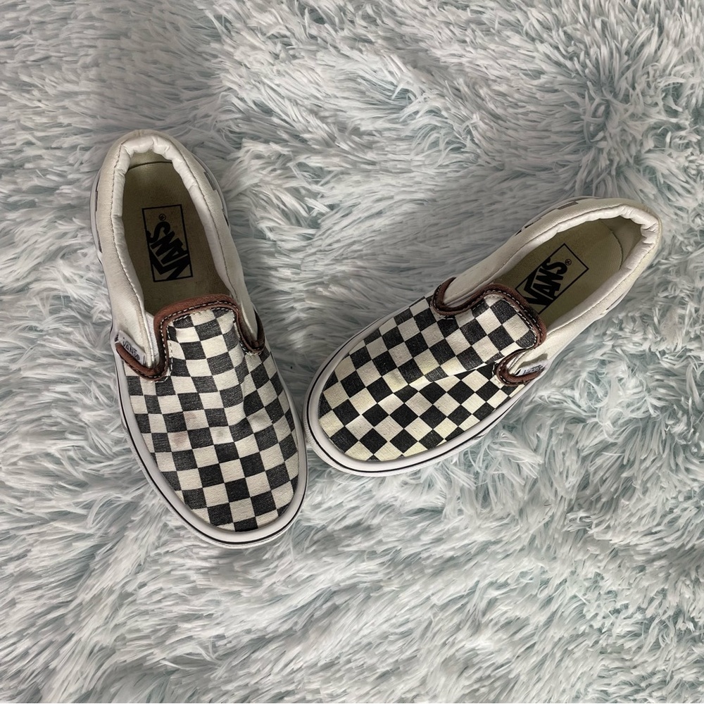 Vans - Mid Checkered Black White Sneakers - Toddler 13.5- 721356
Vans